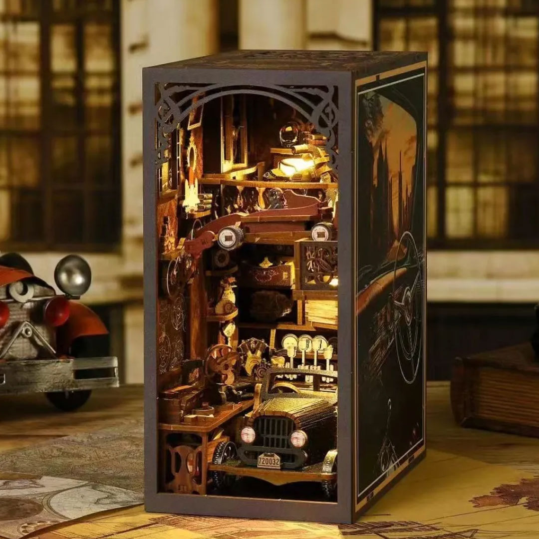 Car Players DIY Wooden Book Nook Kit